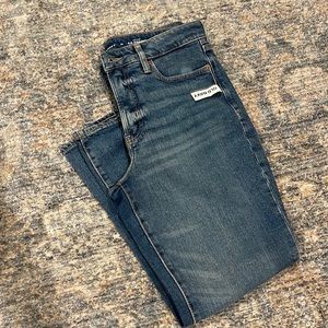 OLD NAVY SIZE 10 - High-rise O.G. Straight Secret Slim Pockets NWT